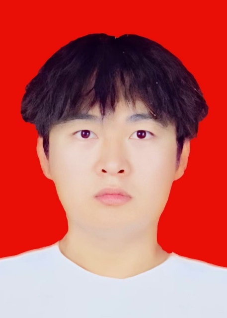 穿红色衣服的男子中度可信度描述已自动生成
